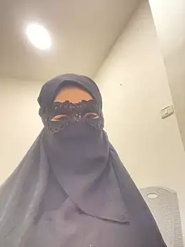 Snapshot of Hijabi_HotGirls chatting on March 2025 11:48:01 PM Hijabi HotGirls online show from March 2025 11:48:01 PM
