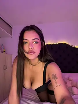 martina duque  online show from February 2026 11:23:01 PM