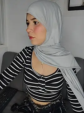 Snapshot of hanaa_18 chatting on June 2026 12:17:02 AM hanaa 18 online show from June 2026 12:17:02 AM