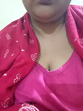 Snapshot of _Redwine_ chatting on February 2025 02:37:01 PM Redwine online show from February 2025 02:37:01 PM