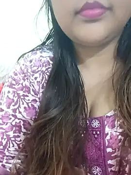 Snapshot of _Redwine_ chatting on February 2025 03:52:01 PM Redwine online show from February 2025 03:52:01 PM