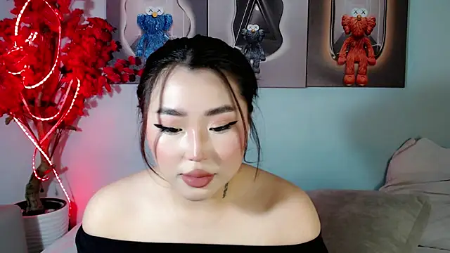 Snapshot of ichiben chatting on March 2025 12:33:02 PM ichiben online show from March 2025 12:33:02 PM