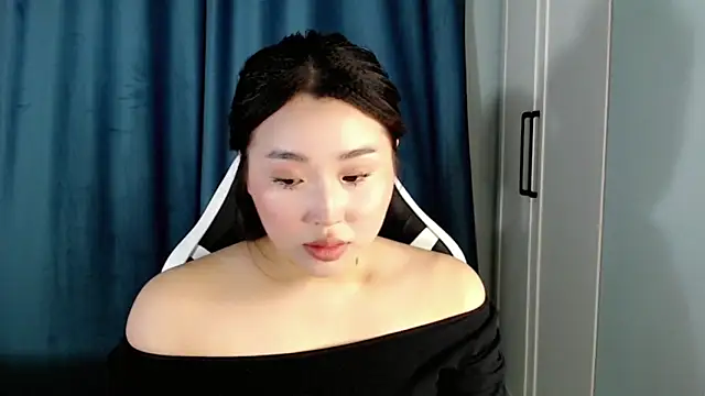 Snapshot of ichiben chatting on March 2025 01:47:01 PM ichiben online show from March 2025 01:47:01 PM