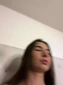 Coralinee 01 online show from April 2026 08:44:01 PM