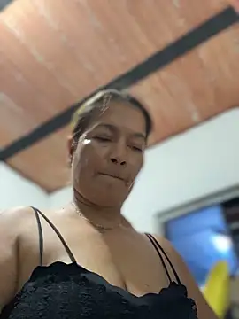 Snapshot of Jlo_69 chatting on January 2026 12:37:01 AM Jlo 69 online show from January 2026 12:37:01 AM