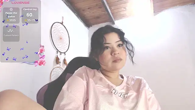 Amara18  online show from November 2025 09:17:02 AM