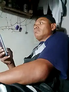 Moreno1813 online show from March 2025 04:40:02 AM