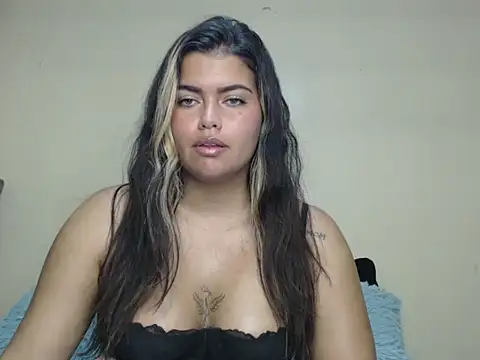 Snapshot of sweetkitty_16 chatting on April 2026 01:56:02 PM sweetkitty 16 online show from April 2026 01:56:02 PM