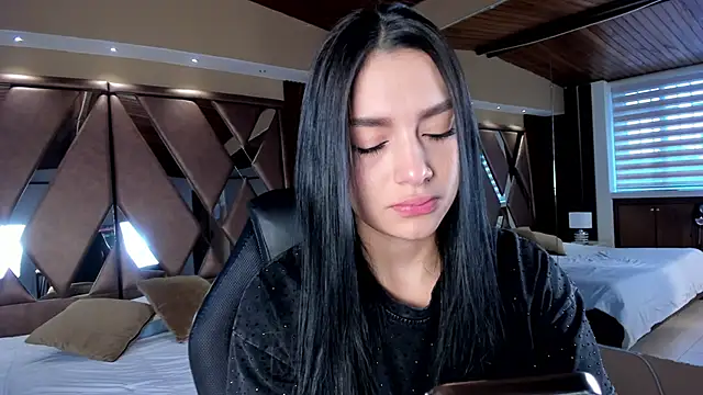 carina rossi online show from March 2025 12:53:02 PM