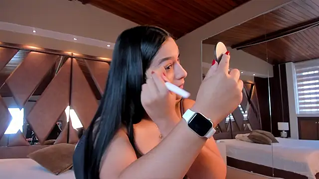 carina rossi online show from December 2025 01:08:01 PM