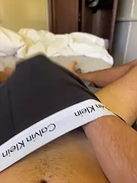 h0rnyguy001 online show from March 2026 01:07:02 AM