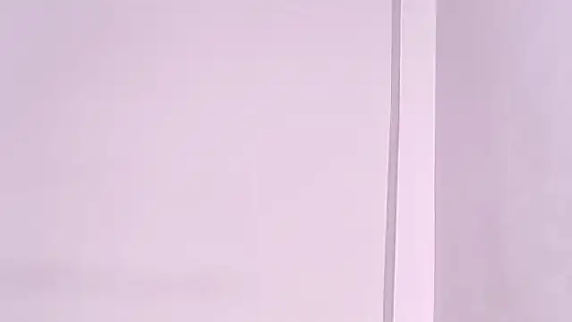 caarlywhitee online show from February 2025 10:21:01 PM