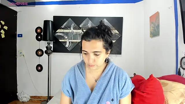 SARAMISHA online show from September 2025 06:29:02 PM