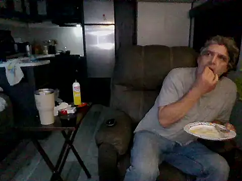 lateniter online show from January 2026 01:41:01 AM