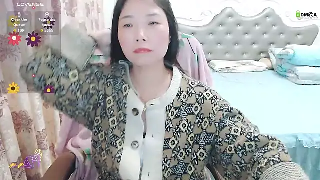 -Shirleyni  online show from November 2025 03:26:02 PM