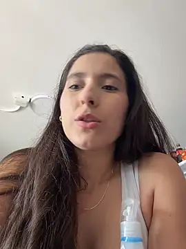 LittleDoll    online show from February 2026 02:25:01 PM