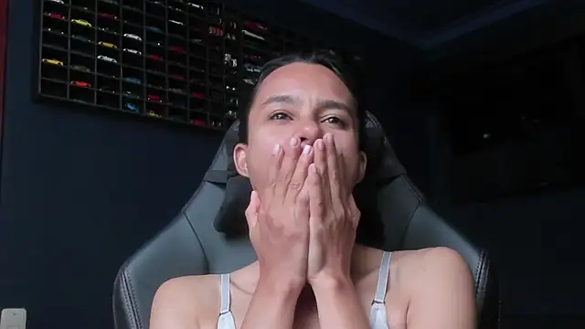 SamanthaWatson online show from March 2025 05:27:01 PM