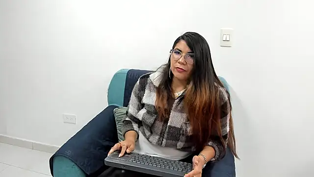 Luna Dumont online show from March 2025 11:25:02 AM