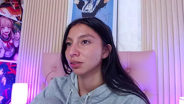 kendall saenz online show from December 2024 10:37:01 PM