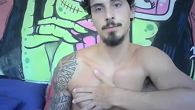 Snapshot of milkoffe chatting on February 2025 03:49:01 PM milkoffe online show from February 2025 03:49:01 PM