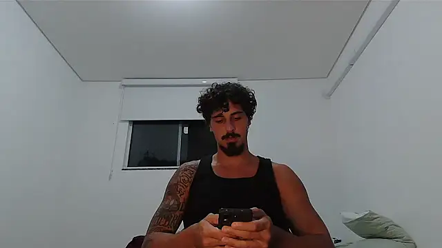 Snapshot of milkoffe chatting on February 2026 02:09:02 AM milkoffe online show from February 2026 02:09:02 AM