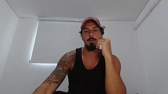 Snapshot of milkoffe chatting on March 2026 03:18:02 PM milkoffe online show from March 2026 03:18:02 PM