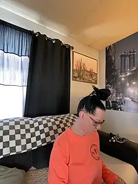 SidneyRaee online show from January 2025 06:35:01 PM