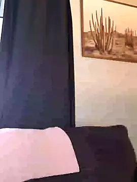 SidneyRaee online show from February 2025 06:38:01 PM