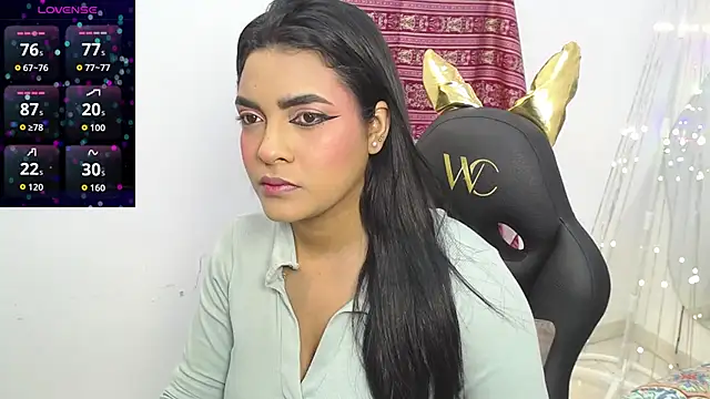 lakshmiraniii online show from November 2025 11:47:01 AM