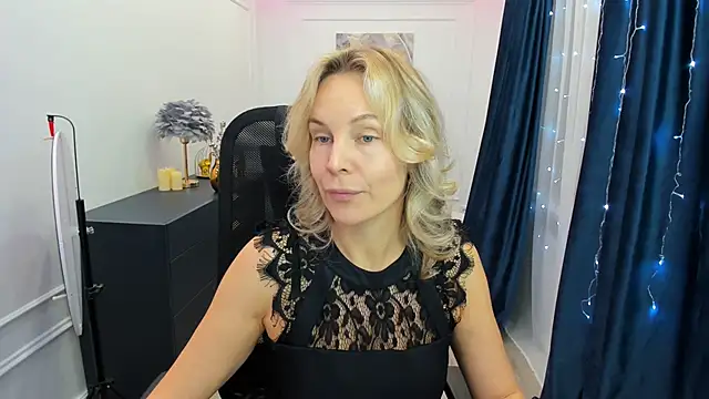 Sinty Devis online show from January 2026 04:26:02 AM