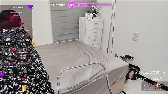 DandanBurgerking online show from November 2025 01:35:02 PM