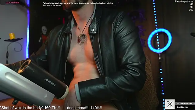 Snapshot of just_maxii chatting on October 2025 01:25:01 AM just maxii online show from October 2025 01:25:01 AM