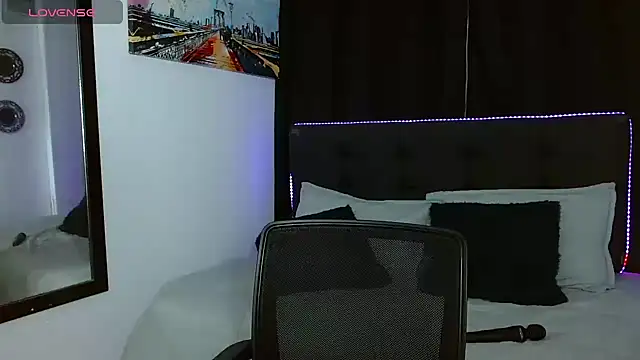 Snapshot of Cataleya_hxc chatting on January 2026 07:45:01 PM Cataleya hxc online show from January 2026 07:45:01 PM