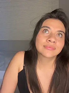 Snapshot of Nina-Eros1 chatting on March 2025 03:45:01 AM Nina-Eros1 online show from March 2025 03:45:01 AM