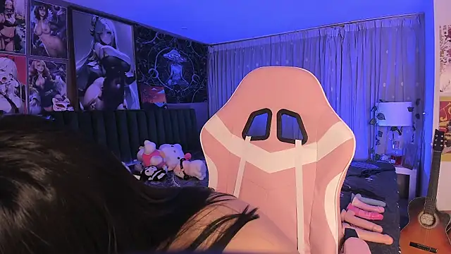 LanaKyutt online show from January 2025 01:48:01 AM