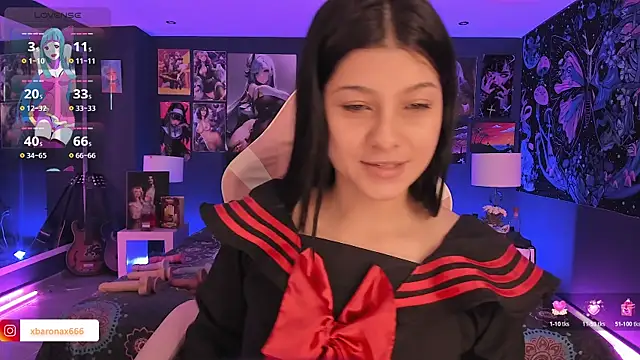 LanaKyutt online show from November 2025 01:33:02 PM