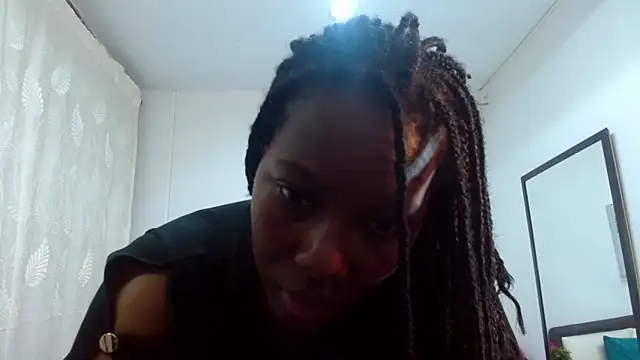 Snapshot of Sara_Marks chatting on February 2026 11:04:01 AM Sara Marks online show from February 2026 11:04:01 AM