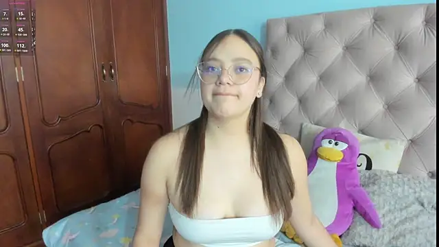 Snapshot of _Sarahh_0 chatting on January 2025 02:14:01 PM  Sarahh 0 online show from January 2025 02:14:01 PM