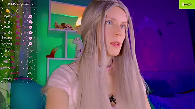 Flash Summer online show from October 2025 11:49:01 PM