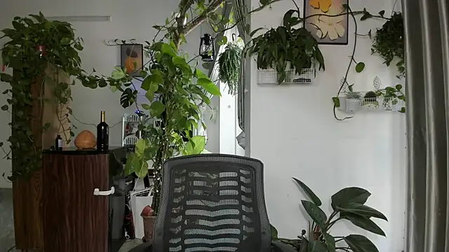 Snapshot of Oliver_Nl chatting on January 2026 04:48:02 AM Oliver Nl online show from January 2026 04:48:02 AM