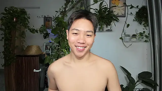 Snapshot of Oliver_Nl chatting on January 2026 04:27:02 AM Oliver Nl online show from January 2026 04:27:02 AM