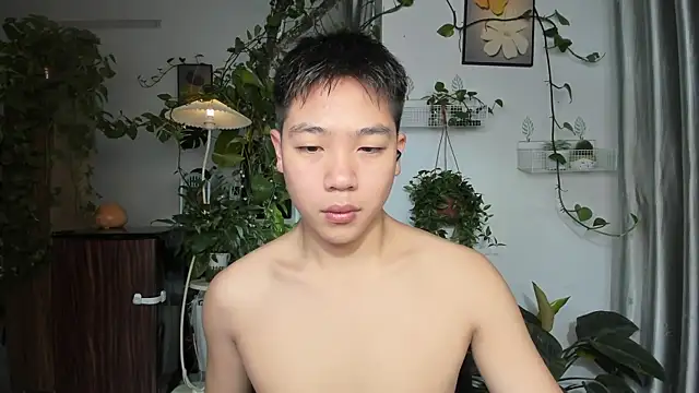 Snapshot of Oliver_Nl chatting on February 2026 05:22:02 AM Oliver Nl online show from February 2026 05:22:02 AM