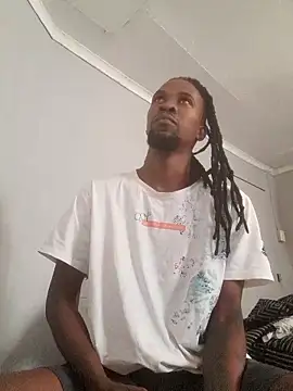 Snapshot of koolbend chatting on January 2026 04:49:01 AM koolbend online show from January 2026 04:49:01 AM