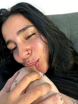 Meganmilk1 online show from November 2025 07:19:02 PM