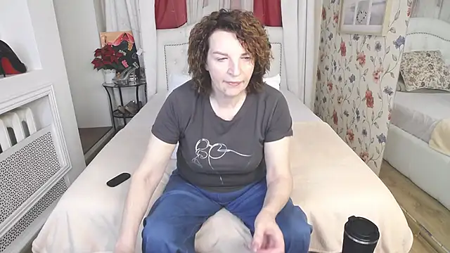 AmiHotGranny online show from July 2026 01:09:02 PM