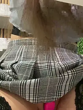 Snapshot of Deonta_ chatting on February 2025 01:41:01 AM Deonta online show from February 2025 01:41:01 AM