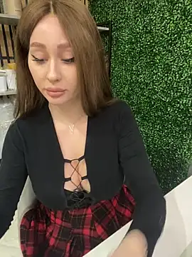 Snapshot of Deonta_ chatting on November 2025 12:03:02 AM Deonta online show from November 2025 12:03:02 AM