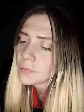 Snapshot of LeraSweet chatting on December 2024 07:43:02 PM LeraSweet online show from December 2024 07:43:02 PM