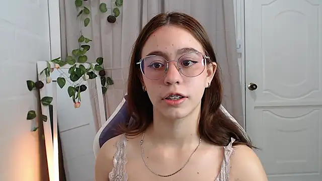 BlairVicent online show from November 2025 01:33:02 PM