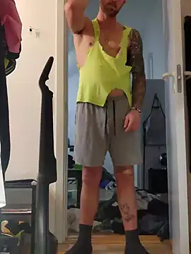 eltoulou online show from January 2025 02:52:02 PM